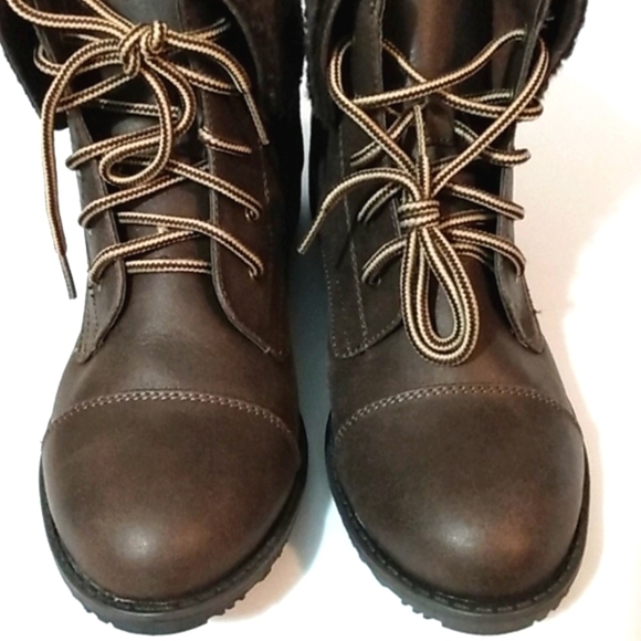 CLIFFS BY WHITE MOUNTAIN CHOCOLATE BROWN LACE UP FUR TRIM ANKLE BOOTS SZ 7 NWOT - Picture 7 of 11